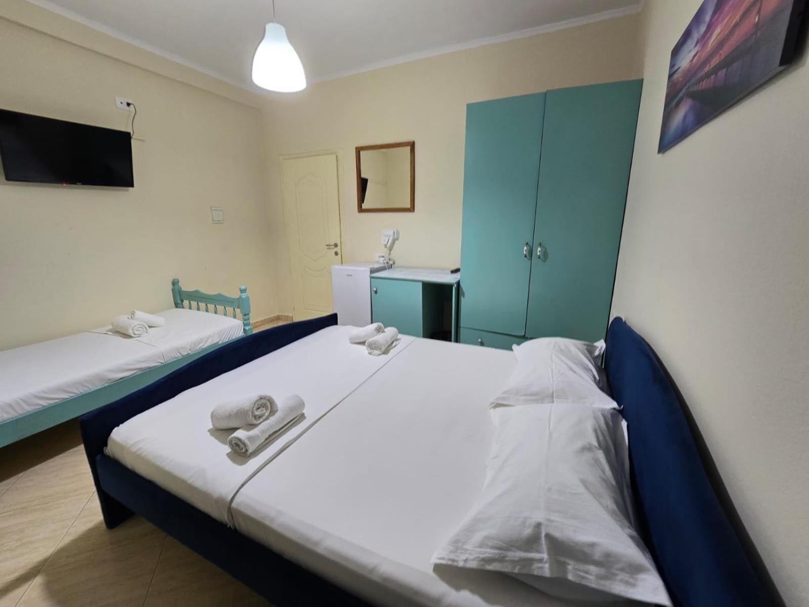 Okej Hotel Golem (Tirana)