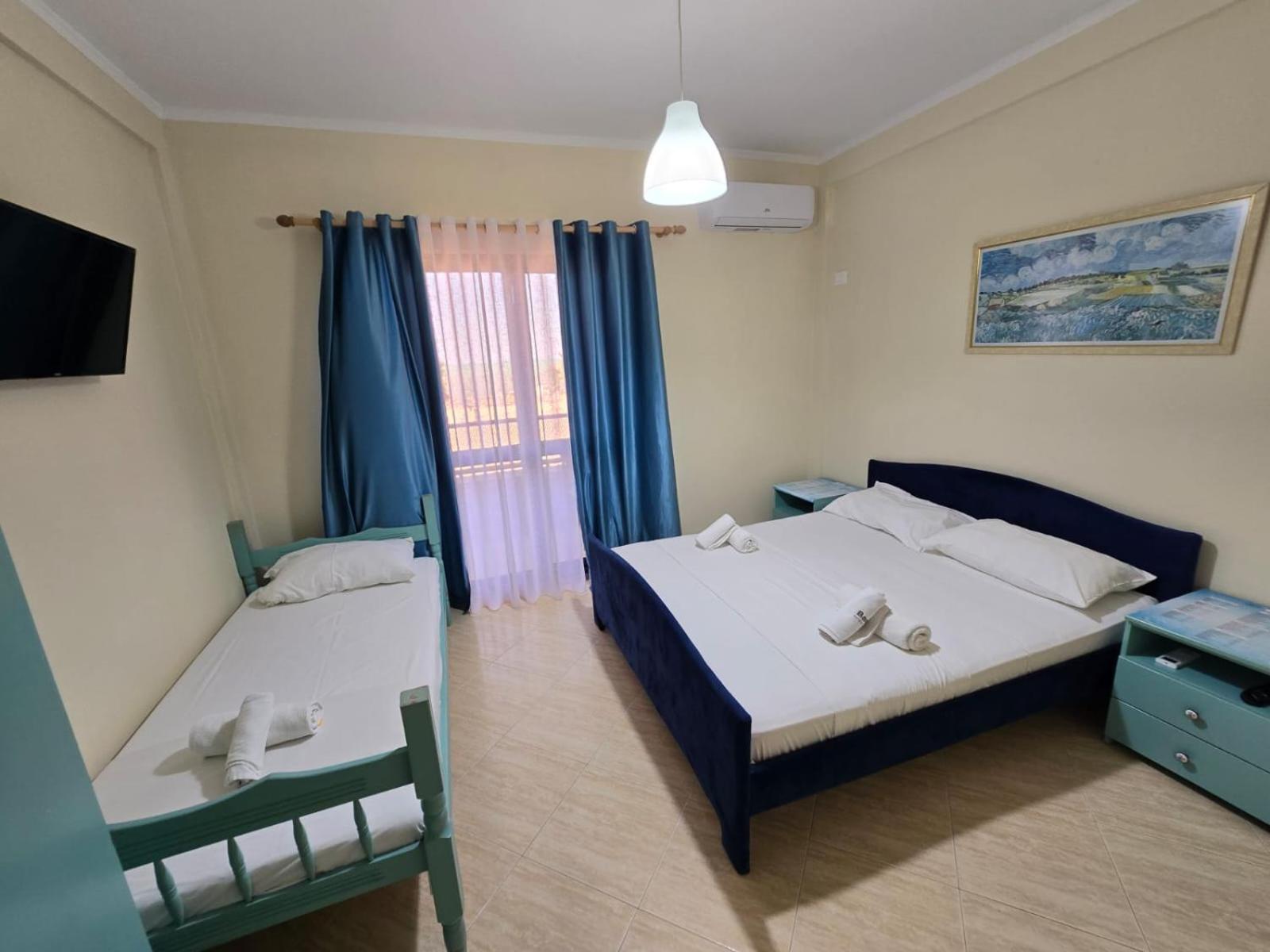 Okej Hotel Golem (Tirana)