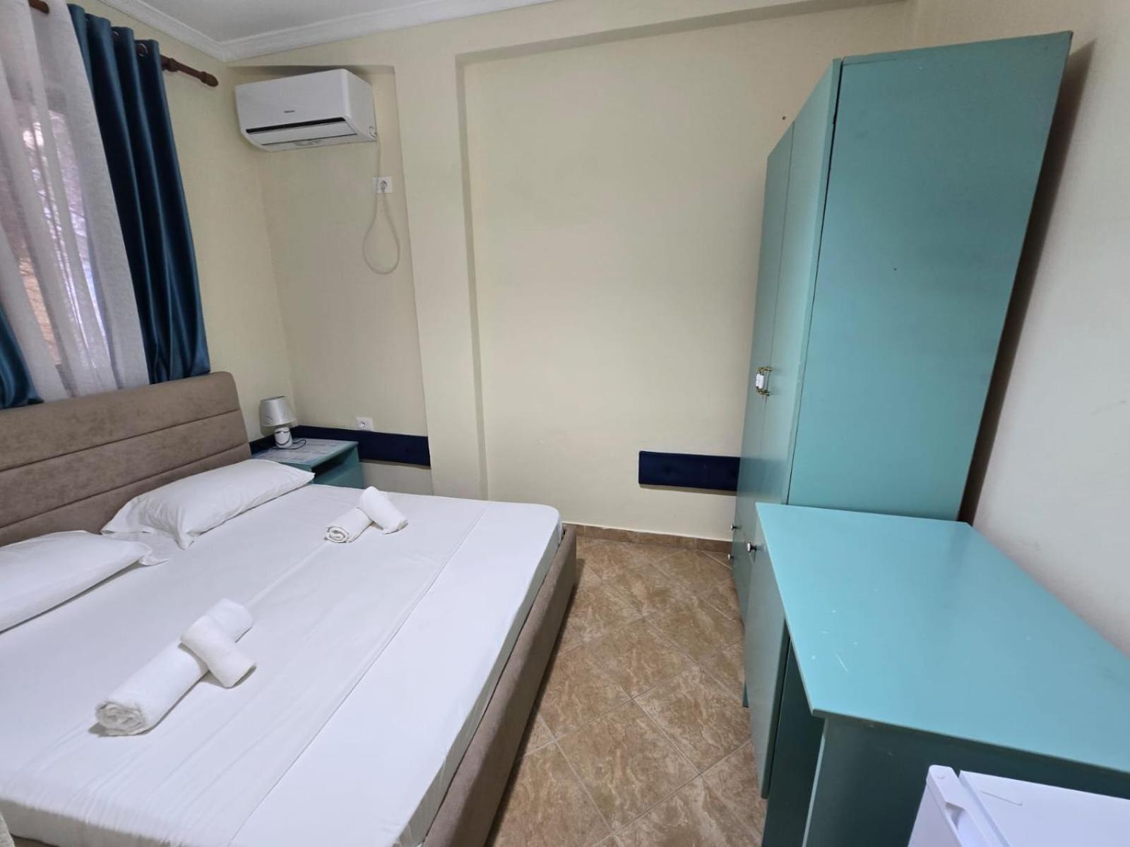 Okej Hotel *